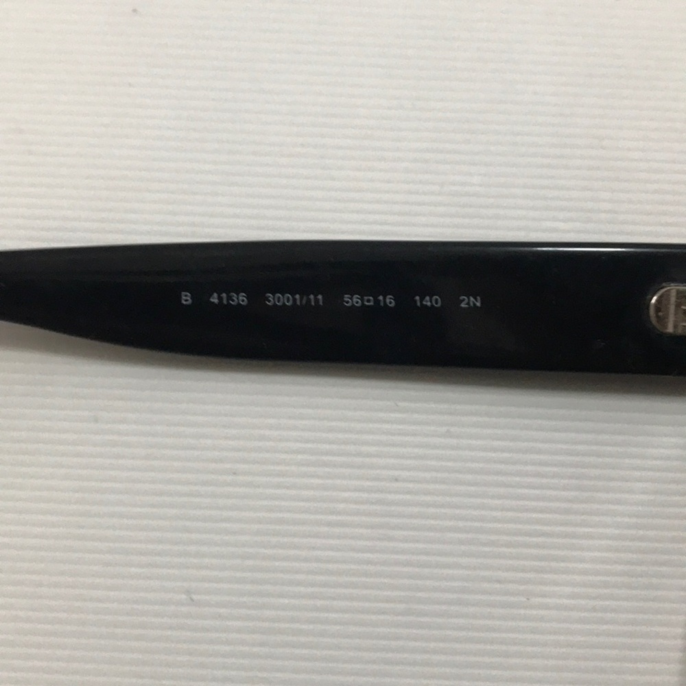 Authentic Burberry Black Sunglasses - Picture 7 of 8